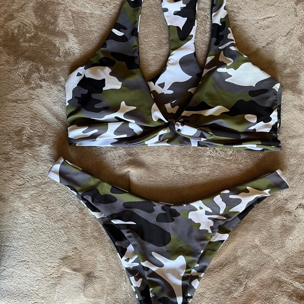 Zaful Camo Bikini